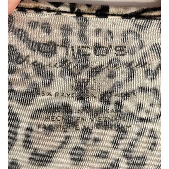 Chico's The Ultimate Tee Leopard Top Tee Stretch Shirt Womens 1 (8/10 M) - Picture 4 of 7